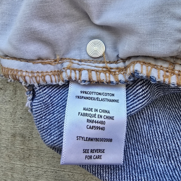 Tinseltown Blue and White Jean Shorts Distressed Cut-Offs - Picture 4 of 6